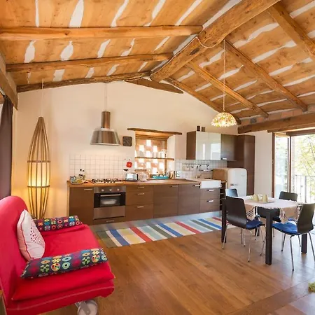 Apartman Stonehouse Loft Marta Vergato